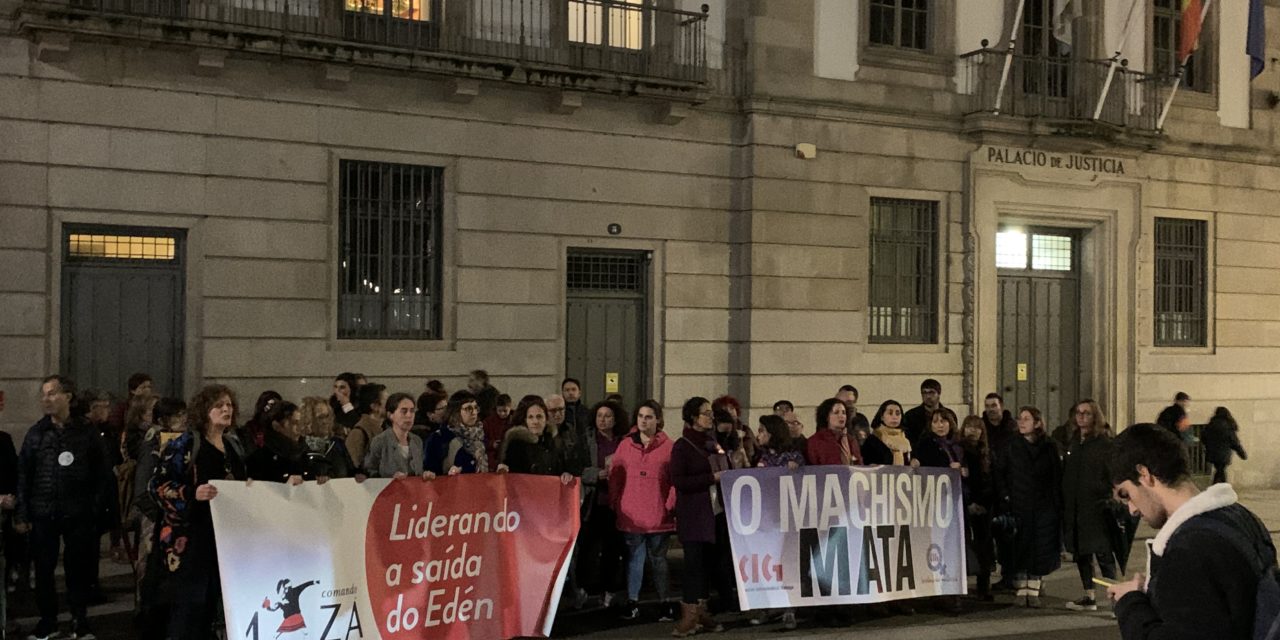 Concentraciones de repulsa por el feminicidio de Lugo