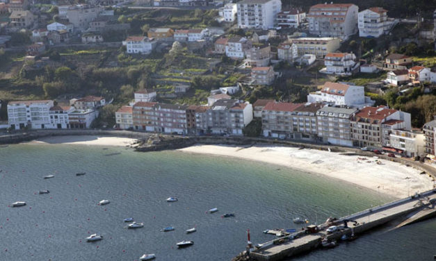 El Ministerio de Sanidad acepta la sugerencia gallega sobre el aforo de las playas