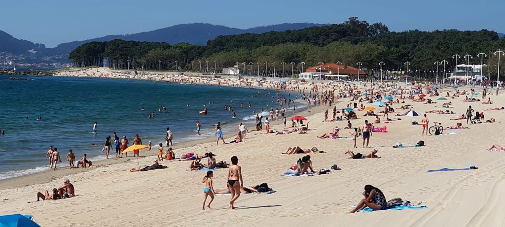 El primer día de playa en Galicia se saldó con sentidiño