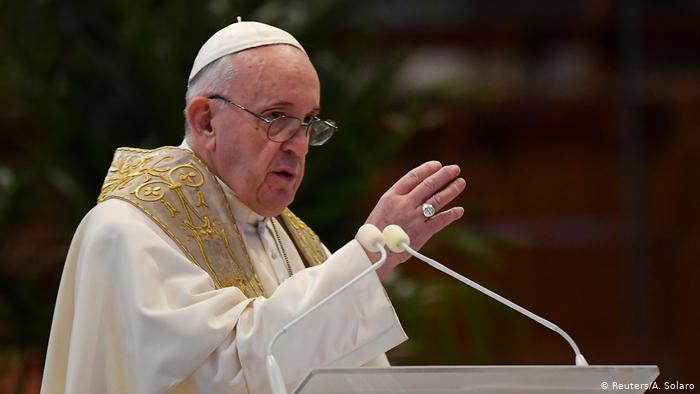 Feijoo irá dentro de una semana a ver al Papa Francisco por el Año Santo