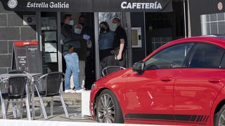 Cuatro heridos de bala en una gasolinera de Ourense
