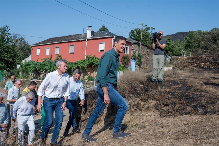 Incendios forestales: El presidente Sánchez estuvo en O Barco